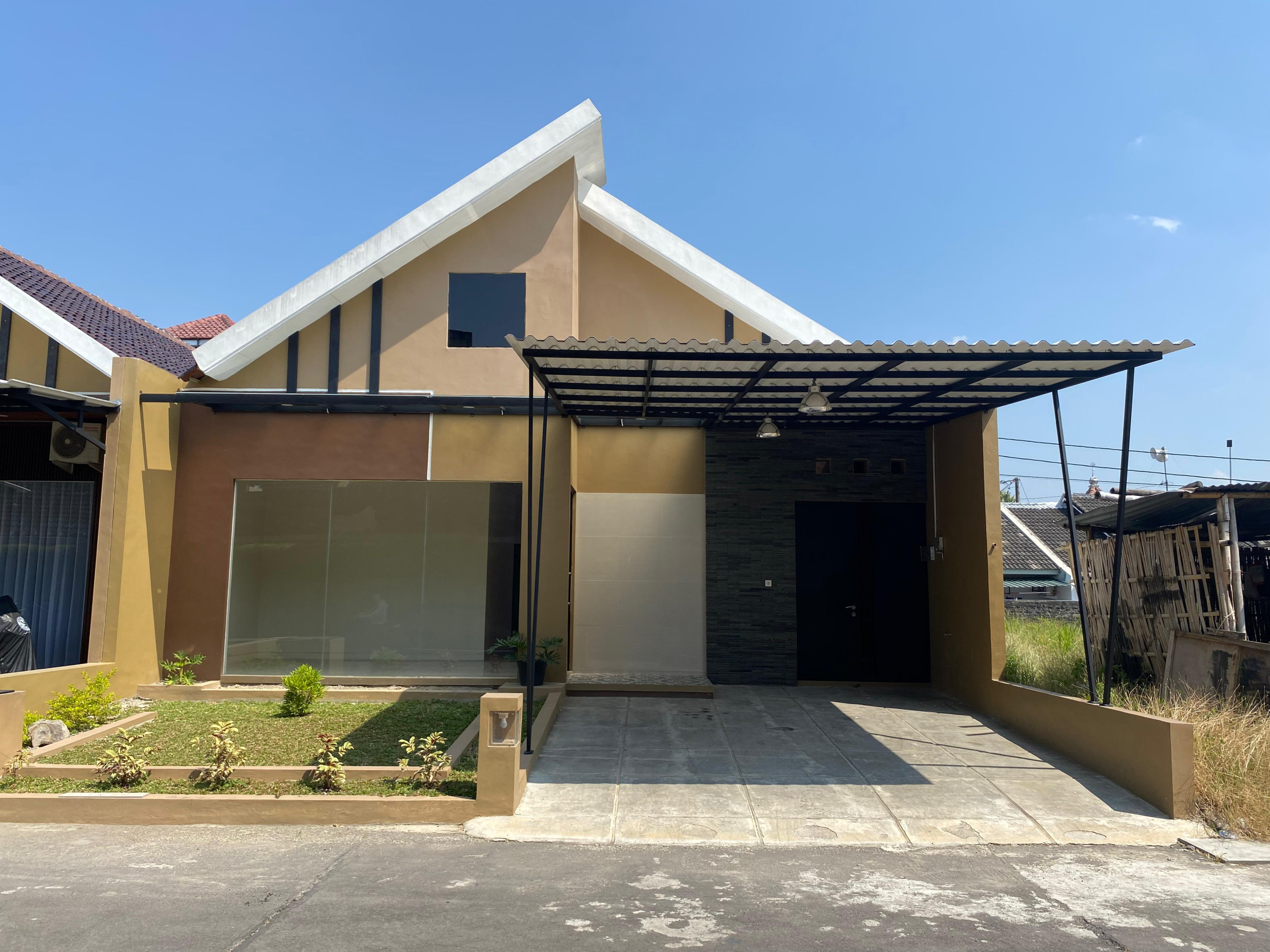royale palem hijau 1 lantai